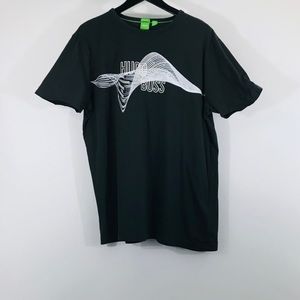 Hugo Boss men gray and green T-shirt crew neck XL.